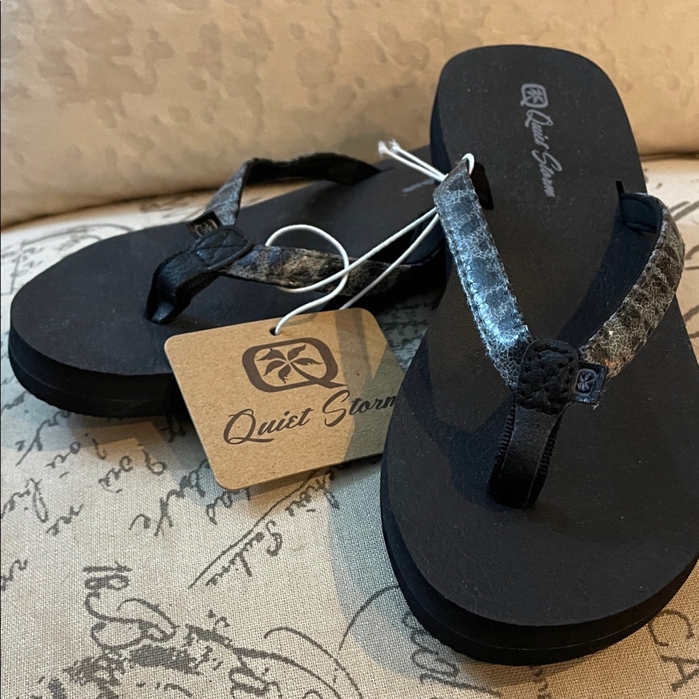 Quiet Storm Women's Black Sandals